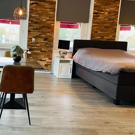 Slapen Bij De Buurvrouw Bed & Breakfast Castricum Eksteriør bilde