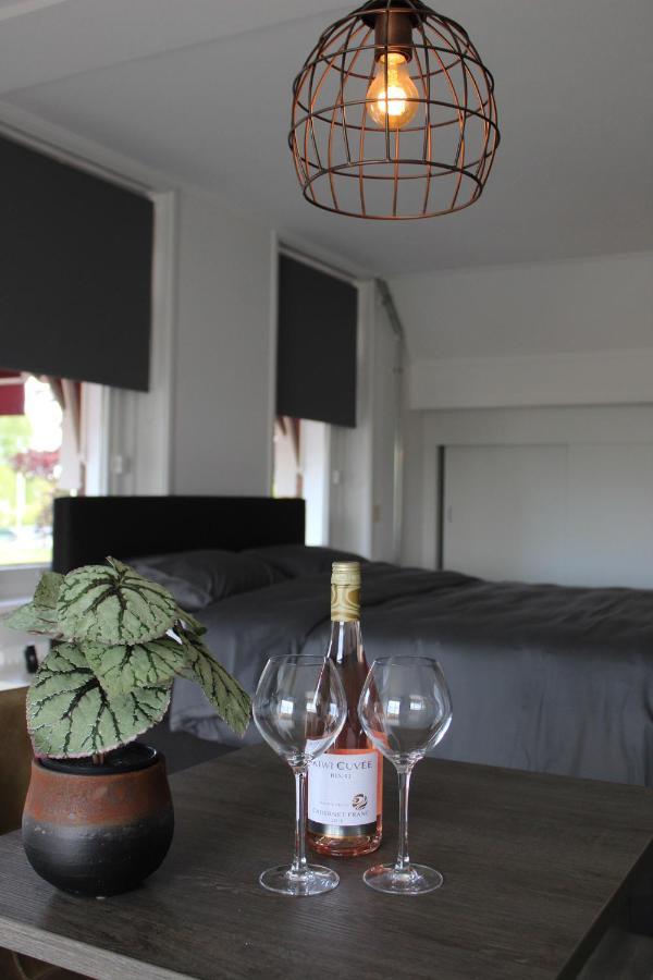 Slapen Bij De Buurvrouw Bed & Breakfast Castricum Eksteriør bilde