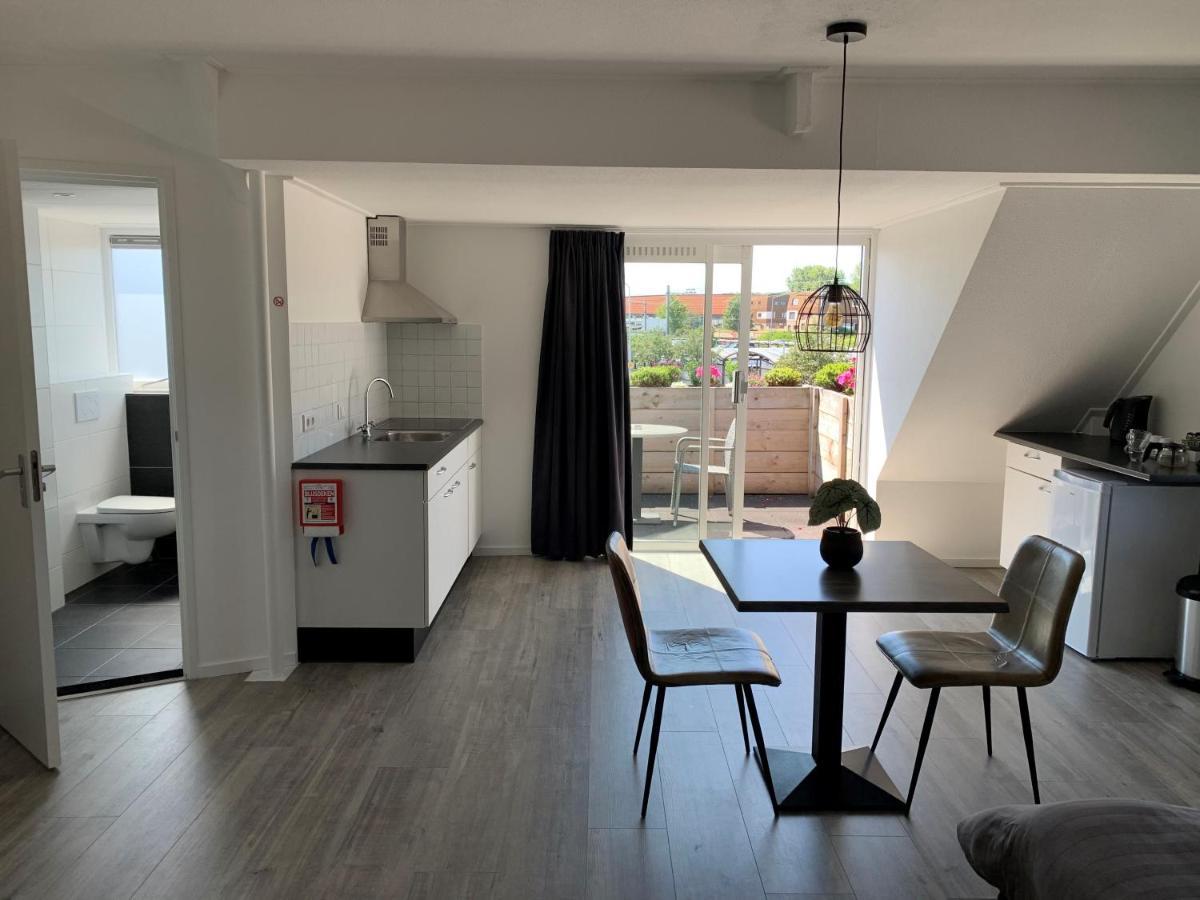 Slapen Bij De Buurvrouw Bed & Breakfast Castricum Eksteriør bilde